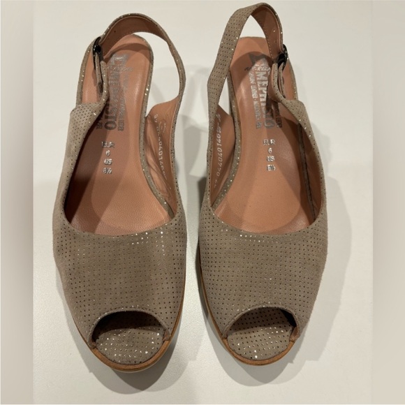 Mephisto tan sling back open toe stacked block heel metallic dots womens 8 1/2 - Picture 5 of 14
